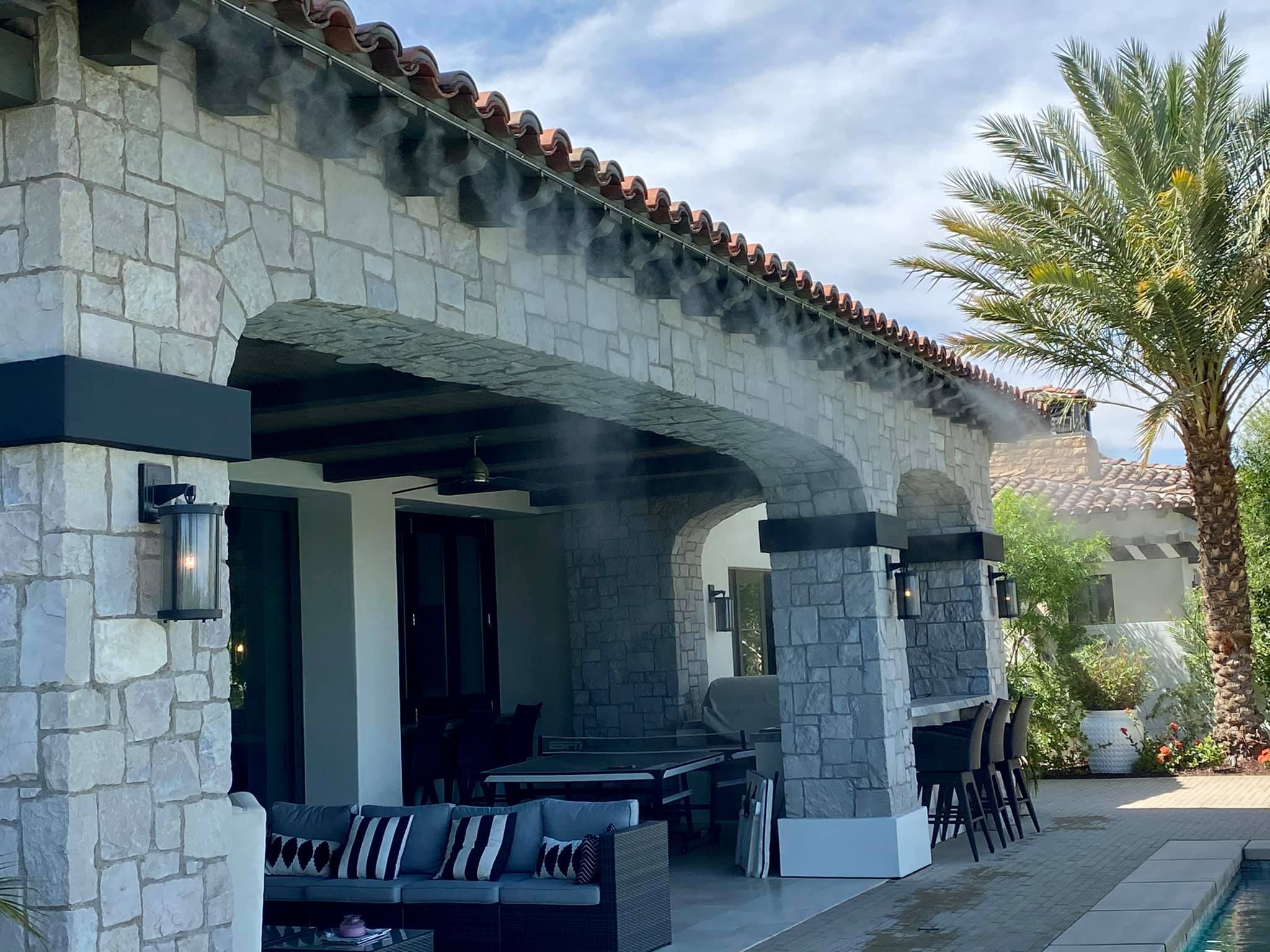 Máy phun sương mini TPHCM